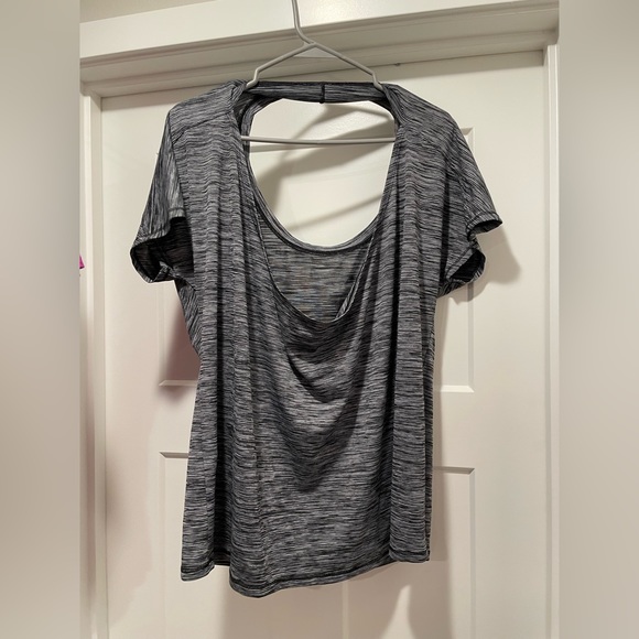 active top - Picture 2 of 3